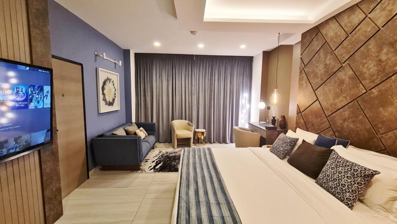 The Pool Labone Aparthotel Acra Exterior foto